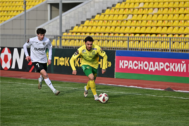 Футбол фнл 2 лига золотая группа