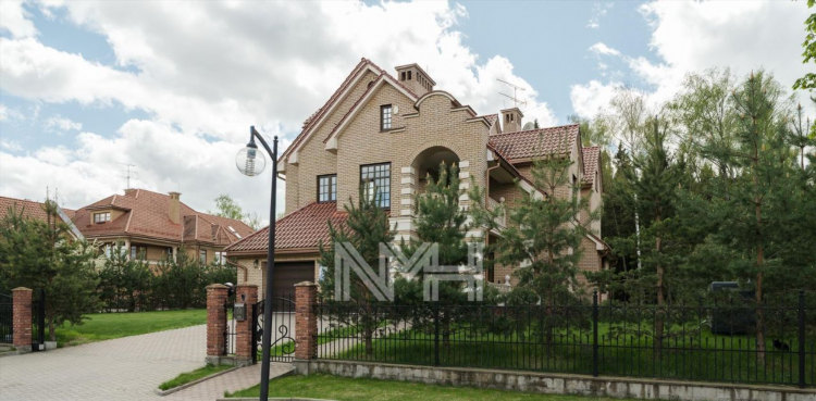 Теннис ру летово